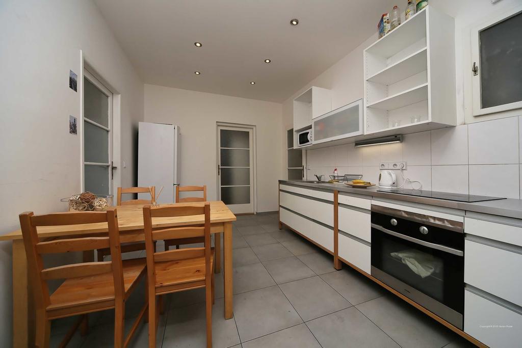 Apartments Vorsilska Prague Phòng bức ảnh